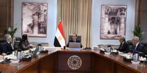رئيس الوزراء يتابع قوانين الأحوال الشخصية وصندوق الأسرة