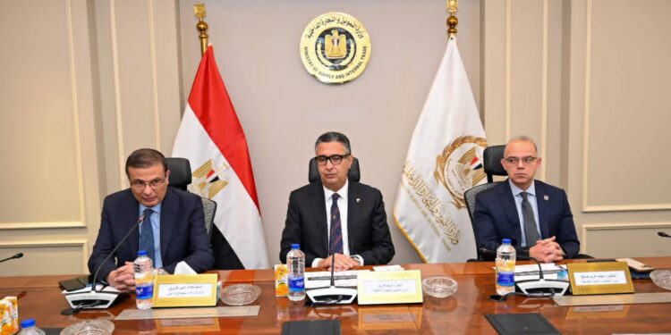 اجتماع ثلاثي للوزراء لتعزيز الأمن الغذائي واستقرار الأسواق