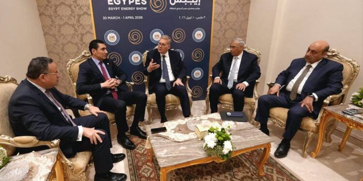 وزراء التعليم والشباب والبترول يناقشون تمكين الشباب في قطاع الطاقة بمؤتمر “إيجبس 2026”