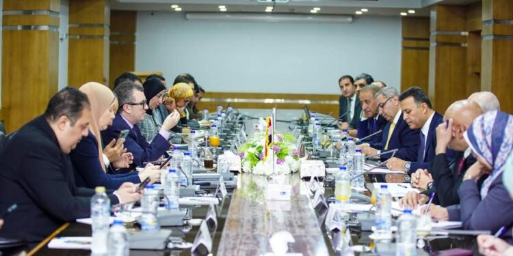 التخطيط تبحث استعدادات تعداد 2027 وتطوير منظومة البيانات