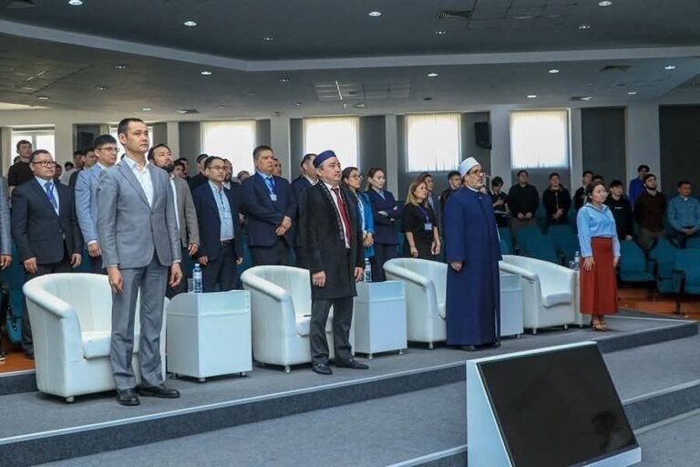 «نور مبارك» تحتفي بالعلم.. أسبوع حافل يعزز التكامل بين التراث والابتكار