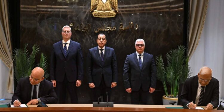 مدبولي يشهد توقيع مشروع “إندوراما للأسمدة” ويوفر 3 آلاف فرصة عمل باستثمارات 525 مليون دولار