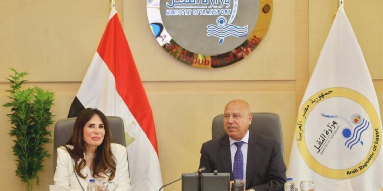 النقل والإسكان يضعان خطة شاملة لتنظيم المواصلات بالمدن الجديدة وربطها بالنقل الجماعي الحديث