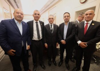 وزير العدل يلتقي أعضاء مجلسي النواب والشيوخ لتعزيز التعاون المؤسسي