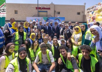 كرنفال الفرحة يرسم البسمة على وجوه 1500 طفل في الأسمرات احتفالًا بيوم اليتيم