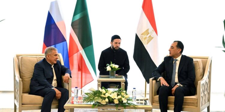 رئيس الوزراء يستقبل رئيس جمهورية تتارستان بروسيا الاتحادية