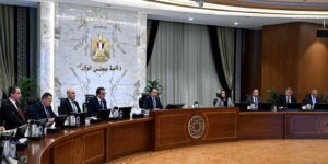 رئيس الوزراء يتابع إجراءات مواجهة المخاطر المرتبطة بالمنصات و الألعاب الإلكترونية لحماية النشء فى البيئة الرقمية