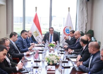 الصحة: تأكيد توافر الأدوية واستقرار الأسعار في السوق المصري