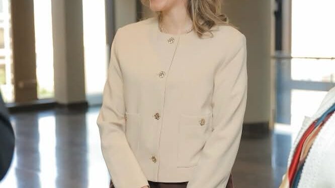 الدكتورة سلوى الفرا تشارك في مؤتمر Pfizer حول لقاح Abrysvo للحوامل