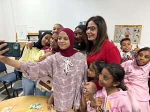 وزيرة الثقافة جيهان زكي تتفقد مكتبة الطفل والشباب بقنا وتؤكد: الاستثمار في النشء أساس بناء الوعي الثقافي