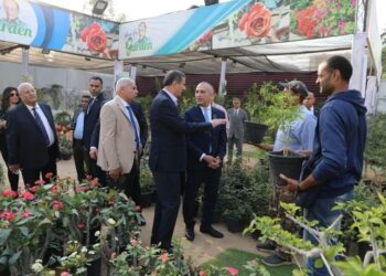 وزير الزراعة يتفقد معرض زهور الربيع ويؤكد أهمية قطاع نباتات الزينة في تعزيز الاقتصاد الوطني وتوفير العملة الصعبة