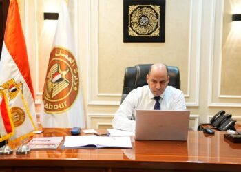 وزير العمل يعلن 6732 فرصة عمل في 9 محافظات ضمن نشرة التوظيف الأسبوعية