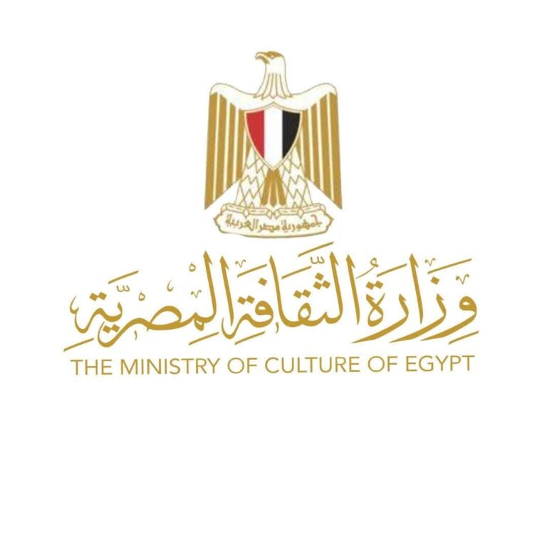 الثقافة تحتفي بيوم الكتاب بفعاليات متنوعة وخصومات تصل إلى 30% وتوسع في مشروع «كتابك»