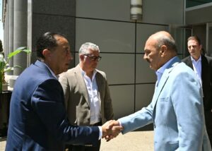 مدبولي يفتتح مشروعات صناعية بالسخنة
