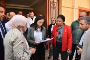نائب وزير الصحة تتفقد منشآت البحيرة وتوجه برفع كفاءة الرعاية الأولية وصحة الأم والطفل