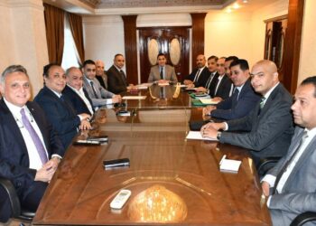 وزير الشباب والرياضة يناقش مع اتحاد التايكوندو خطط الإعداد للمرحلة المقبلة