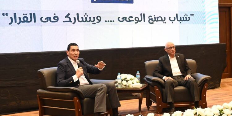 وزير الشباب والرياضة ومحافظ شمال سيناء يشهدان لقاءً حواريًا مع القيادات الشبابية بذكرى تحرير سيناء