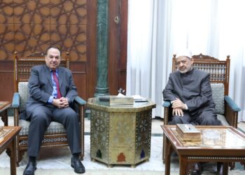 شيخ الأزهر يستقبل السفير الكويتي لدى القاهرة لبحث سبل تعزيز التعاون المشترك