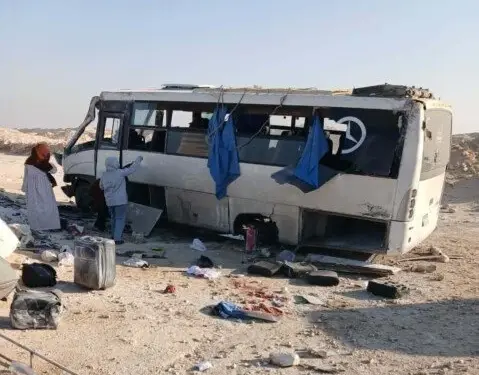 انقلاب أتوبيس طلاب في المنيا يُسفر عن إصابات.. وتحركات عاجلة للسلطات