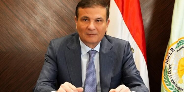 وزير الزراعة يستعرض استراتيجية الأمن الغذائي في ندوة مجلس الأعمال المصري الكندي..