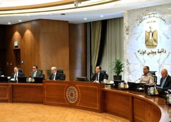رئيس الوزراء يترأس الاجتماع الأسبوعي للحكومة