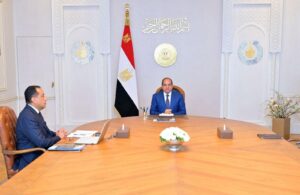 السيسي يوجه بتأمين السلع الاستراتيجية وتشديد الرقابة على الأسواق