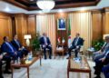 وزير البترول يبحث مع نظيره الجزائري تعزيز الشراكة الاستراتيجية في قطاع الطاقة