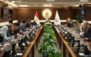 وزير الصحة: تطبيق “التأمين الصحي الشامل” في المنيا نموذج يُحتذى به لتعميم المنظومة بالجمهورية