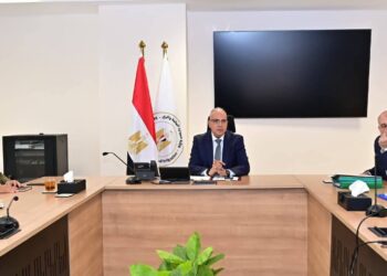 وزير الري يتابع مشروع “الموارد المائية غير التقليدية” لتعزيز حصاد الأمطار بمطروح
