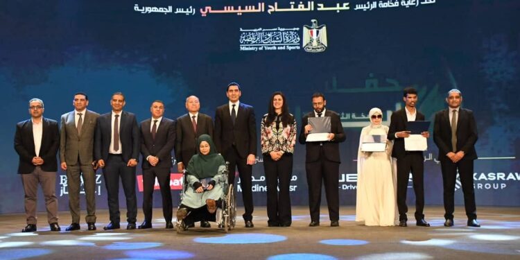 تحت رعاية رئيس الجمهورية.. وزير الشباب والرياضة ومحافظ القاهرة يشهدان ختام النسخة الثانية من “إبداع قادرون”