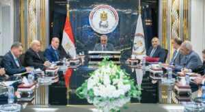 وزير الدولة للإنتاج الحربي يوجّه بتوسيع التعاون الصناعي وتسريع وتيرة تنفيذ المشروعات لدعم خطط التطوير وزيادة الإنتاج المحلي