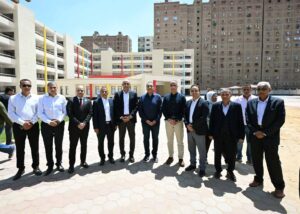 رئيس الوزراء يستجيب لطلبات نواب الجيزة ويؤكد العمل على استكمال مشروعات الصرف الصحي ومنظومة النظافة وإنشاء مدارس إضافية