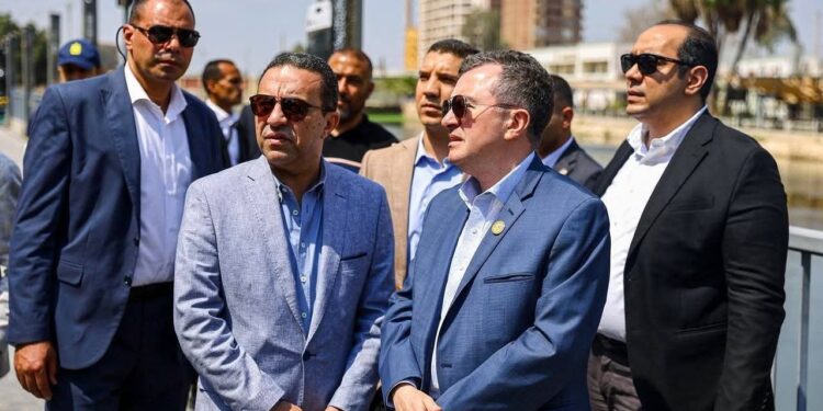 وزير التخطيط يعلن تخصيص ١٨ مليار جنيه استثمارات عامة للمنوفية ويوجه بدعم مشروعات الصرف بـ ٦٨ مليون جنيه لخدمة ٢٤٠ ألف مواطن