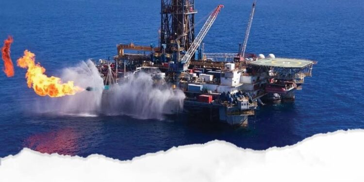 وزير البترول يشهد بدء حفر بئر جديدة بحقل “نرجس” بالبحر المتوسط لتعجيل إنتاج الغاز الطبيعي