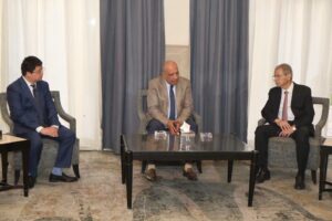 وزير الكهرباء يشهد إنشاء مصنع لتوربينات الرياح