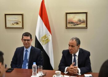 وزير الخارجية يلتقي كبرى الصحف ووكالات الأنباء الكورية في سول ويستعرض محددات السياسة الخارجية وفرص الاستثمار بمصر