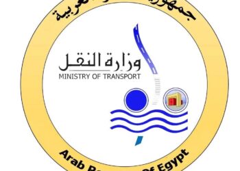 وزارة النقل تشجب اقتحام عربة ربع نقل لمزلقان “ميت حلفا” وتُحمل السائق قيمة التلفيات وتعريض الأرواح للخطر