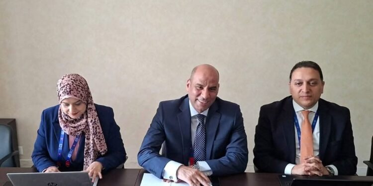 وزير العمل يبحث مع نظيريه الجزائري والسوداني بجنيف تفعيل مذكرات التفاهم وتبادل الخبرات في التدريب والتشغيل