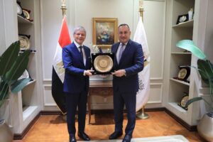 وزير التعليم العالي يستقبل المرشح الروماني لمنصب الأمين العام للفرانكفونية ويبحث توسيع فروع الجامعات المصرية بأفريقيا