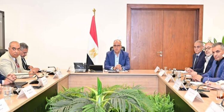 وزير الري يعلن زيادة مخصصات خطة 2026/2027 بنسبة 28% لتمويل “الجيل الثاني للمياه” والمشروع القومي لضبط النيل