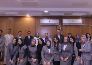 بأقلام شابة ورؤية مهنية «جورنال السويس» يتألق في عرض مشروعات تخرج الصحافة بإعلام السويس