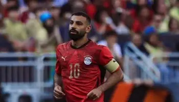 محمد صلاح يناقش مشروع بشكتاش قبل قراره