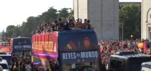 إسبانيا تحتفل بلقب كأس العالم في شوارع مدريد
