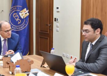 هيئة الدواء تبحث التعاون مع شركة كاثترونيكس لتطوير المستلزمات الطبية