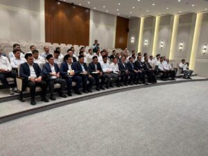 وزير الأوقاف يستعرض تجربة الوقف في الحضارة الإسلامية خلال زيارته لأوزبكستان