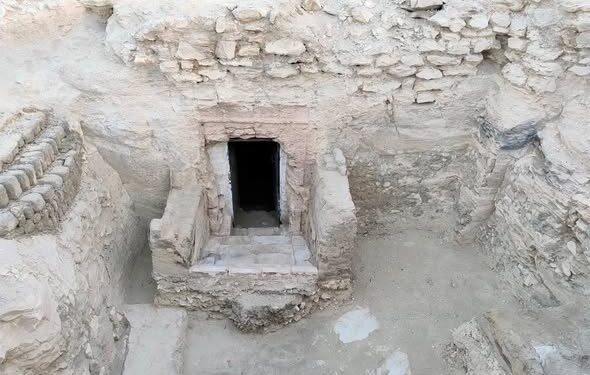 مقبرة أثرية جديدة تكشف أسرار عصر الرعامسة في البر الغربي بالأقصر