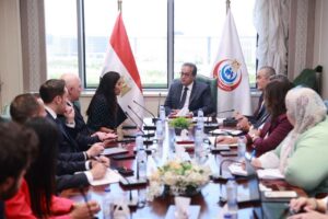 وزير الصحة يبحث تنفيذ المدينة الطبية بالشراكة مع القطاع الخاص