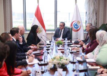 وزير الصحة يبحث تنفيذ المدينة الطبية بالشراكة مع القطاع الخاص
