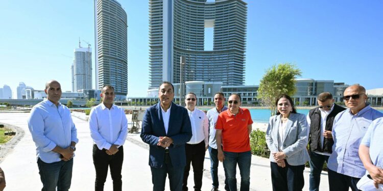 رئيس الوزراء يتفقد أبرز المشروعات التنموية بمدينة العلمين الجديدة