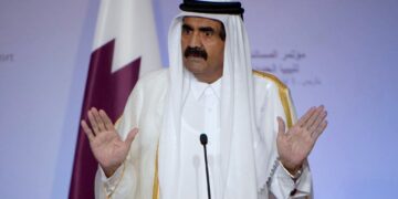 وفاة الأمير الوالد الشيخ حمد بن خليفة آل ثاني عن عمر ناهز 74 عامًا